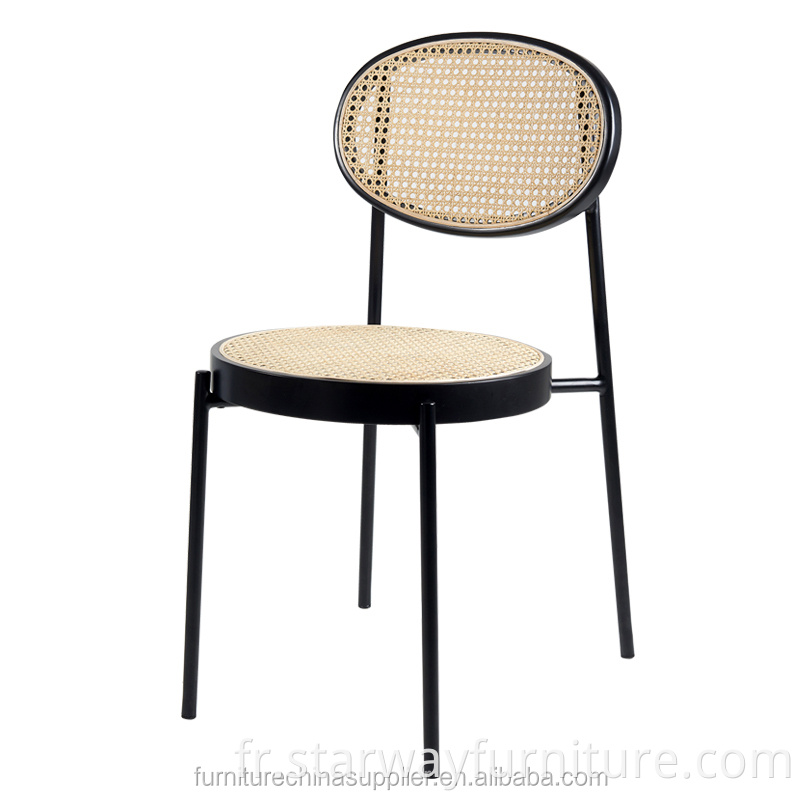 Modern New Design Design Nordic Rotin Dinning Chaises à manger avec cadre en métal pour la chaise d'intérieur Canne